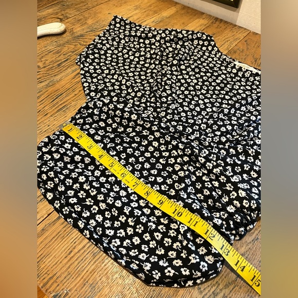 COCO & TASHI – Black floral blouse, size S/P - Picture 8 of 9